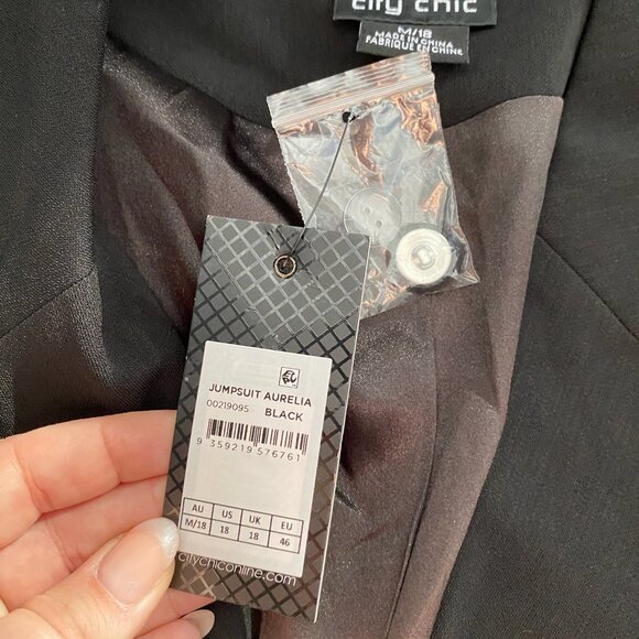 NWT City Chic Womens Aurelia Jumpsuit Long Sleeve Faux Wrap Black Plus Size M/18 - Picture 5 of 12